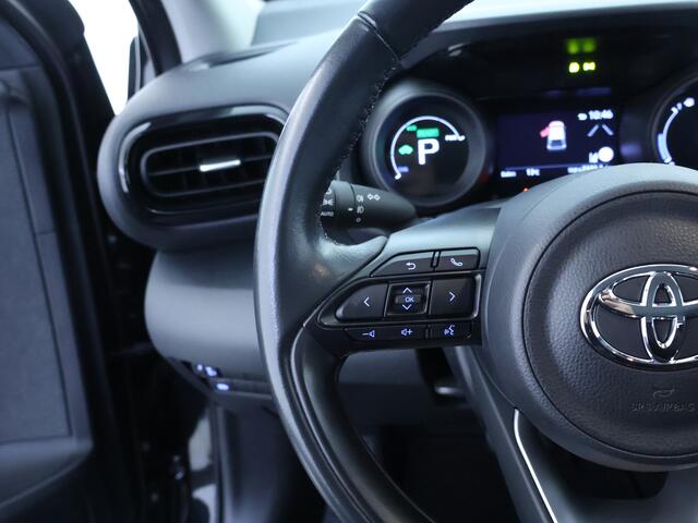 Toyota YARIS 1.5 Hybrid Dynamic Navigatie via Apple Carplay/Andriod auto | Licht Metalen velgen