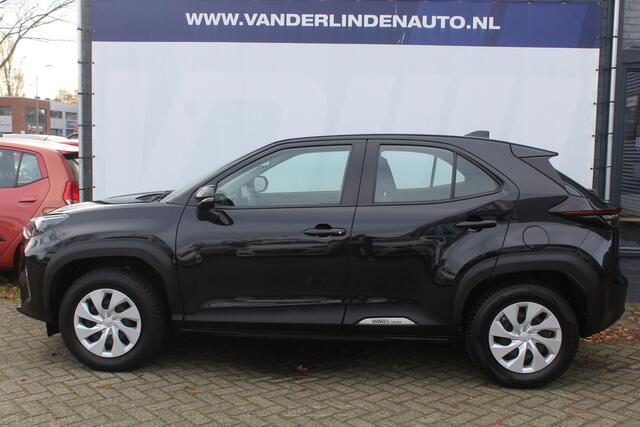 Toyota YARIS Cross 1.5 Hybrid GR Sport Apple carplay/ android auto l Armsteun l Elektrisch inklapbare buitenspiegels l Climate control l Achteruitrijcamera