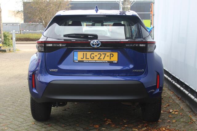 Toyota YARIS Cross 1.5 Hybrid GR Sport Apple carplay/ android auto l Armsteun l Elektrisch inklapbare buitenspiegels l Climate control l Achteruitrijcamera