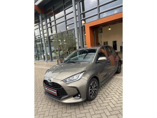 Toyota YARIS 1.5 HYB. DYNAMIC