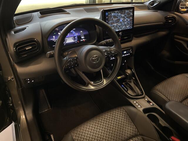 Toyota YARIS 1.5 Hybrid 130 Executive Head up display, Navi, Panorama, JBL Audio