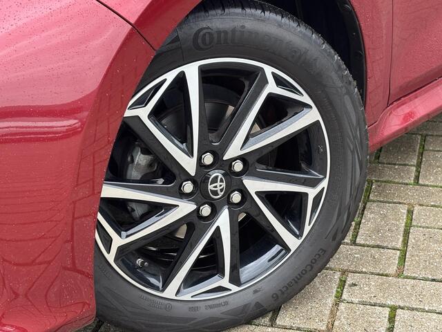 Toyota YARIS 1.5 VVT-i First Edition | Apple Carplay/Android auto | Trekhaak afneembaar | Navigatie |100% onderhouden |