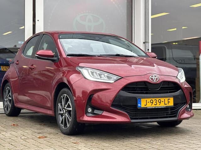 Toyota YARIS 1.5 VVT-i First Edition | Apple Carplay/Android auto | Trekhaak afneembaar | Navigatie |100% onderhouden |
