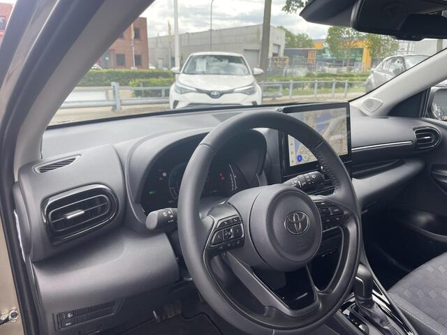 Toyota YARIS 1.5 Hybrid 115 First Edition