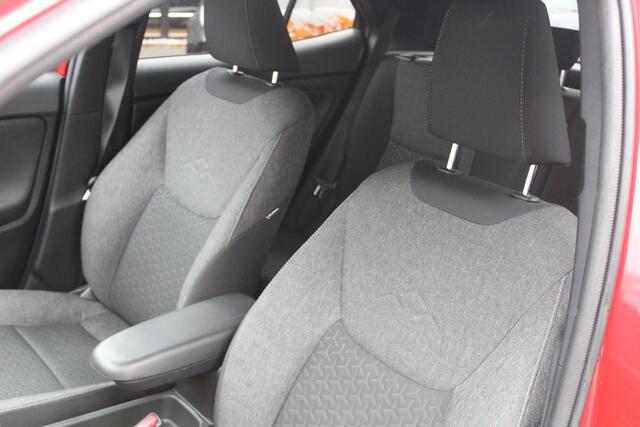 Toyota YARIS Cross 1.5 Hybrid Dynamic | Rijklaar | Trekhaak | Navi | Camera | Apple/Android | Clima | Adap Cruise