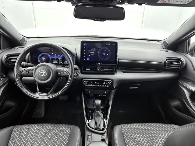 Toyota YARIS 1.5 Hybrid 130 Executive | Navigatie | PDC | ACC | Stoel&Stuurverwarming |