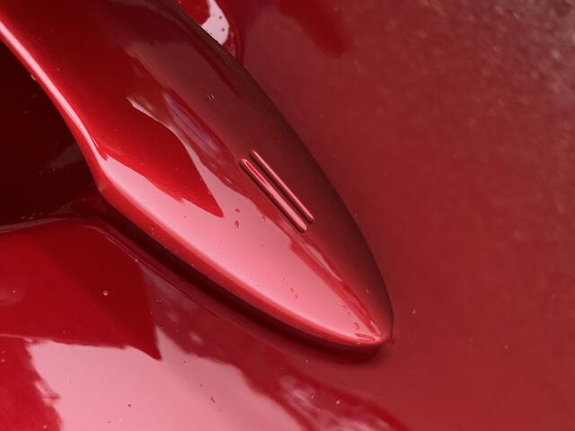 Toyota YARIS Cross 1.5 Hybrid Executive JBL Head Up Apple Carplay/Android Auto