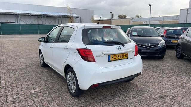 Toyota YARIS 1.5 Hybrid Now