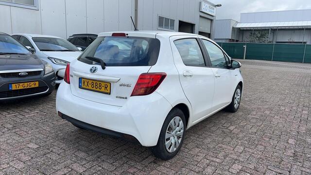 Toyota YARIS 1.5 Hybrid Now