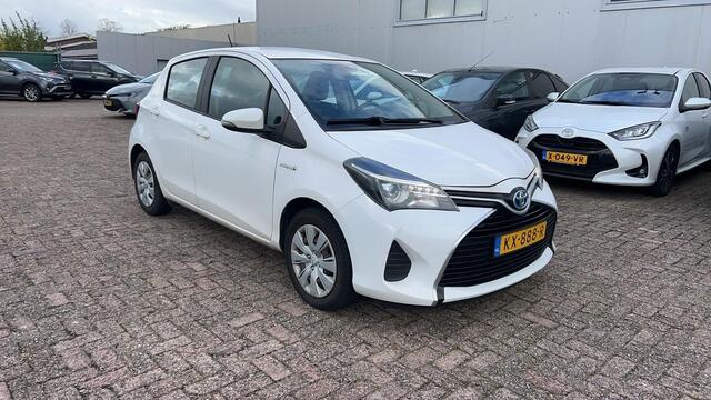 Toyota YARIS 1.5 Hybrid Now