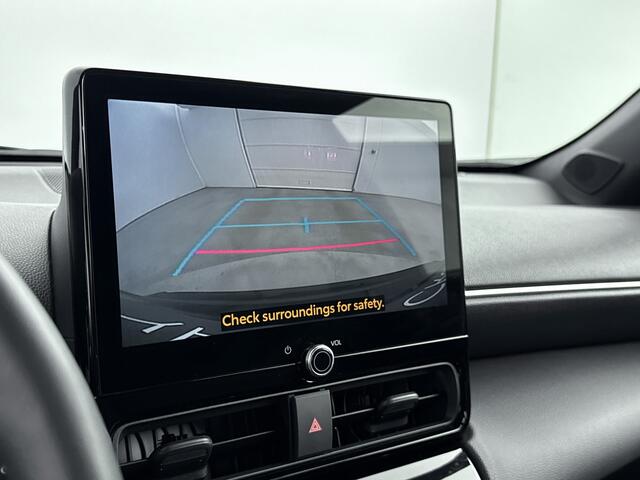 Toyota YARIS Cross 1.5 Hybrid 115 First Edition Trekhaak | Apple Carplay/Android Auto | Stoel-/Stuur verwarming | Parkeersensoren | Metaallak |