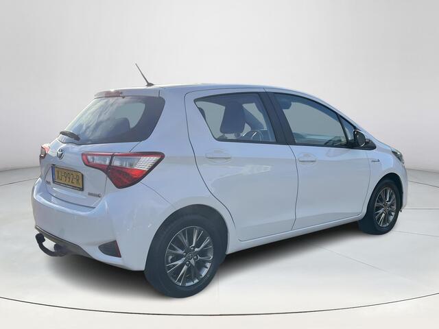 Toyota YARIS 1.5 Hybrid Design Sport | Navigatie | Fietsendragerbeugel | Licht metalen velgen | Bluetooth |