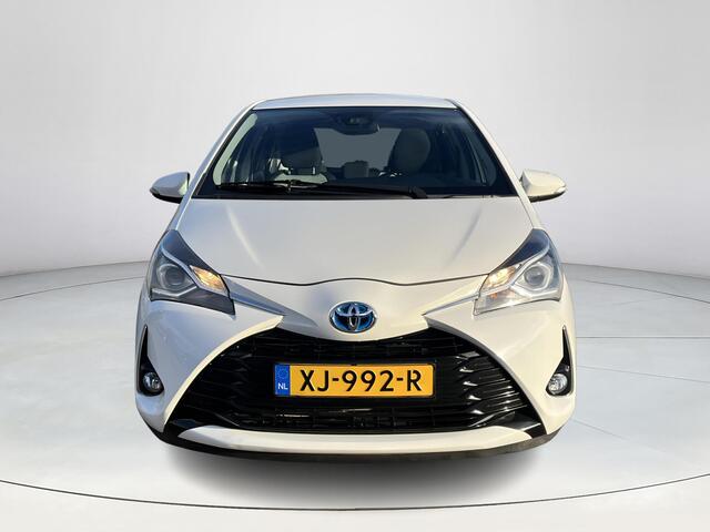 Toyota YARIS 1.5 Hybrid Design Sport | Navigatie | Fietsendragerbeugel | Licht metalen velgen | Bluetooth |