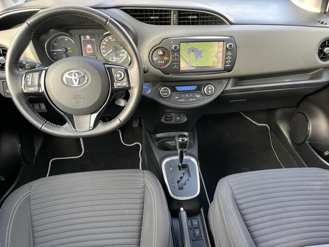 Toyota YARIS 1.5 Hybrid Design Sport | Navigatie | Fietsendragerbeugel | Licht metalen velgen | Bluetooth |