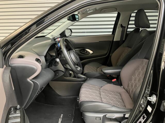 Toyota YARIS Cross 1.5 Hybrid 130 ELEGANCE/PDC/DODE HOEK/18 INCH/EL A KLEP/ENZ