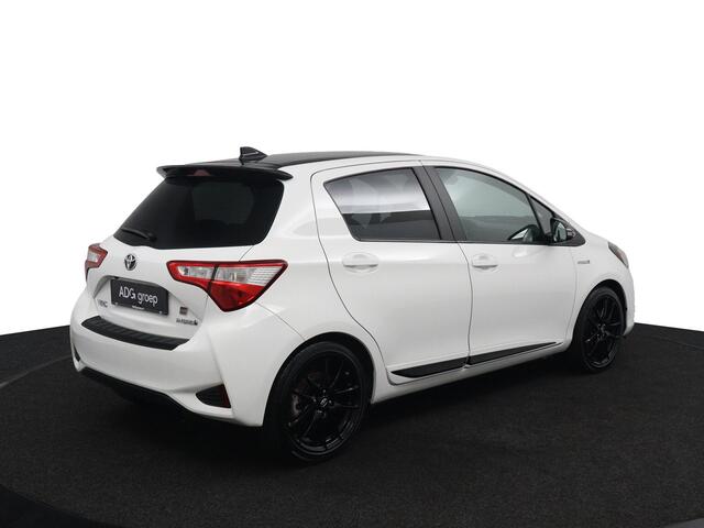 Toyota YARIS 1.5 Hybrid GR-Sport | Unieke Auto | Keyless Entry | Sportstoelen | Stoelverwarming |