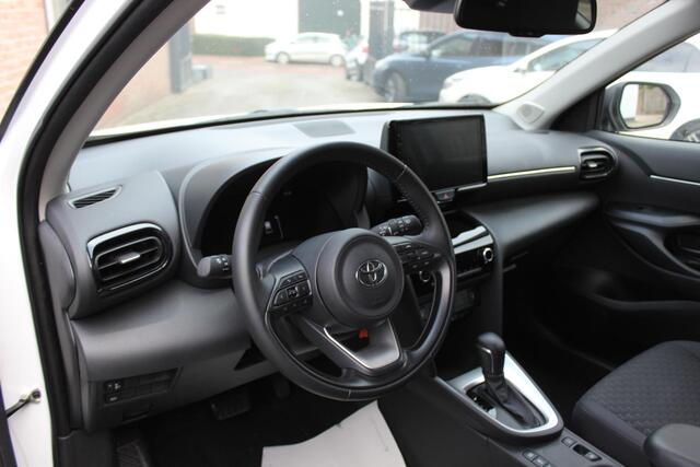 Toyota YARIS Cross 1.5 Hybrid 115 Dynamic Navi/Carplay, 18", Michelin Cross Climate, Privacy Glass, NIEUW