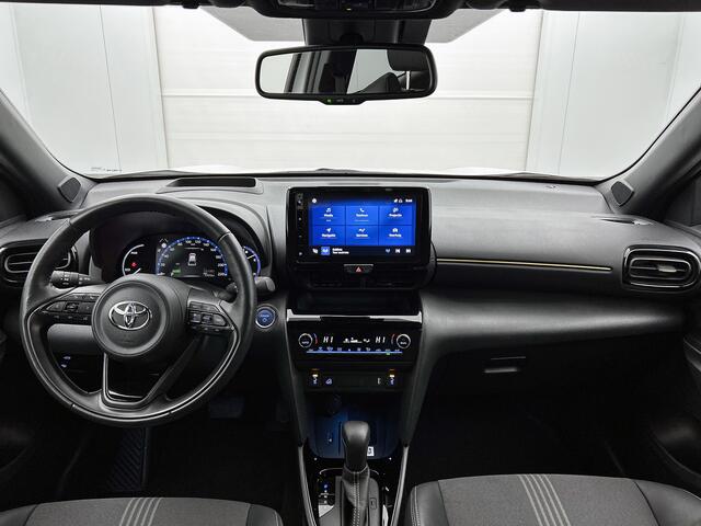 Toyota YARIS TOYOTA CROSS AWD Adventure Limited AWD | Treeplanken |