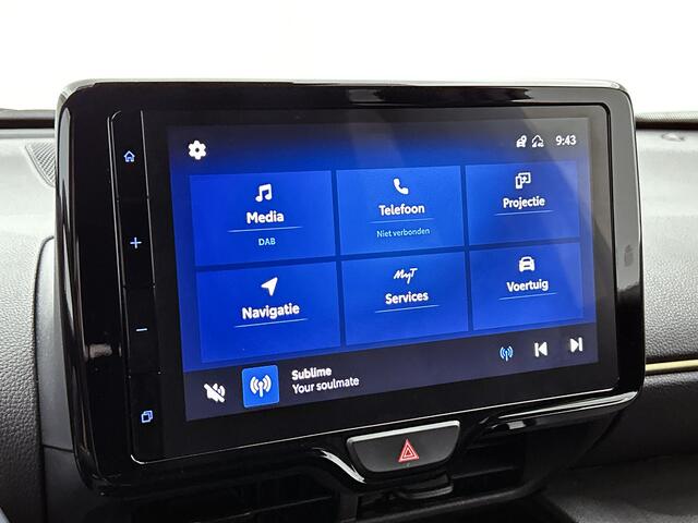 Toyota YARIS TOYOTA CROSS AWD Adventure Limited AWD | Treeplanken |