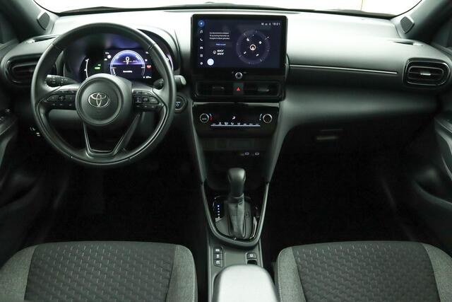 Toyota YARIS Cross 1.5 Hybrid 115 First Edition | Adaptive Cruise Control | Navigatie | Apple Carplay | Android auto | Keyless Entry | Achteruitrijcamera |