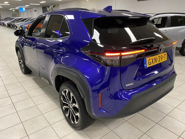Toyota YARIS Cross 1.5 Hybrid 115 First Edition | Comfort Pack