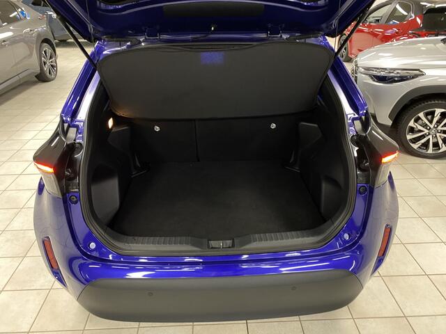 Toyota YARIS Cross 1.5 Hybrid 115 First Edition | Comfort Pack