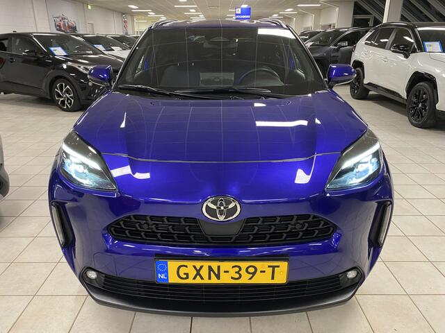 Toyota YARIS Cross 1.5 Hybrid 115 First Edition | Comfort Pack