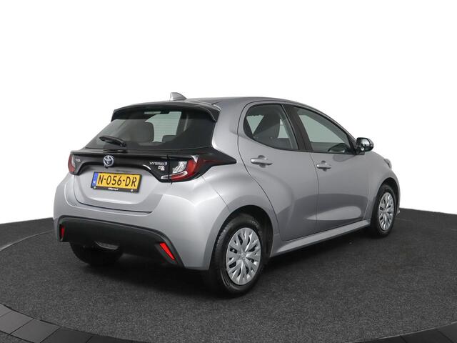 Toyota YARIS 1.5 Hybrid Active | Apple Carplay/Android Auto |