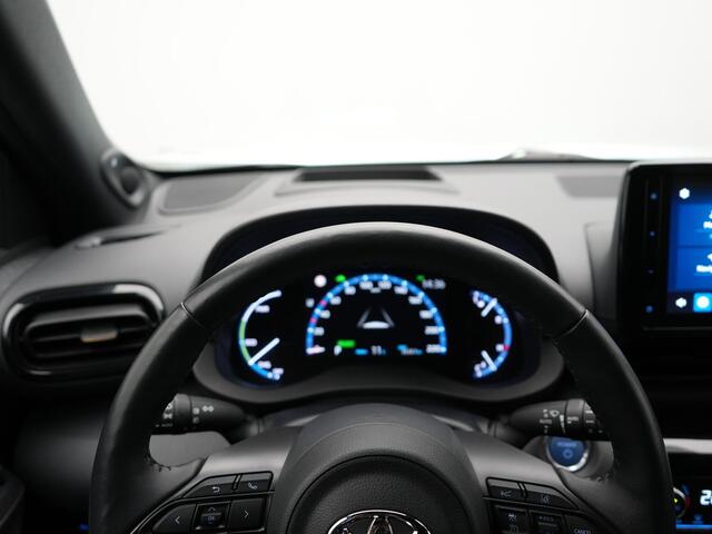 Toyota YARIS Cross 1.5 Hybrid Adventure | Head-Up Display | JBL-Audio |