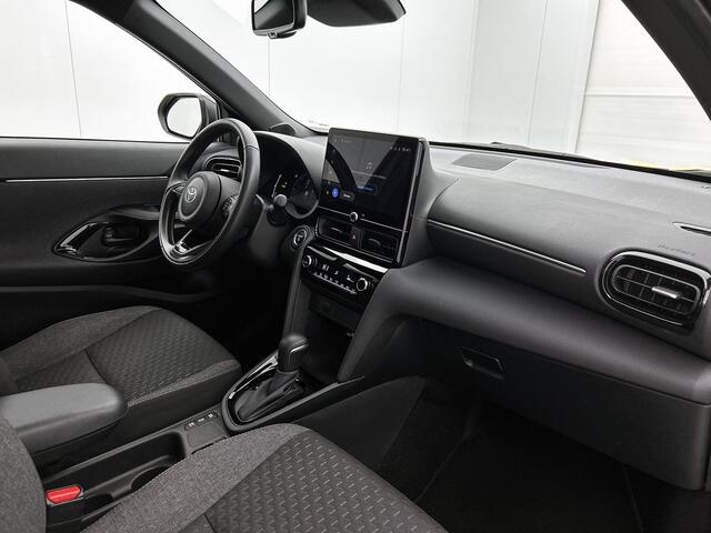 Toyota YARIS Cross 1.5 Hybrid Business | Adaptive cruise control | Climate control | Privacy glass |