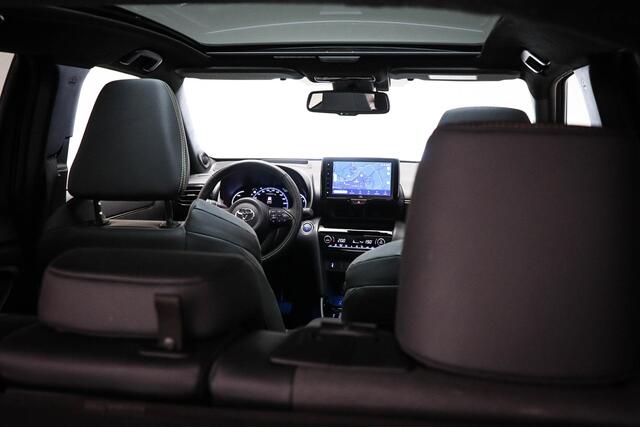 Toyota YARIS Cross 1.5 Hybrid Adventure | PANORAMADAK | JBL DAB | HEAD UP | STUURVERWARMING | CAMERA | TREKHAAK