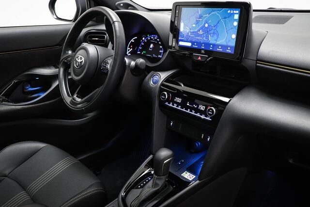 Toyota YARIS Cross 1.5 Hybrid Adventure | PANORAMADAK | JBL DAB | HEAD UP | STUURVERWARMING | CAMERA | TREKHAAK