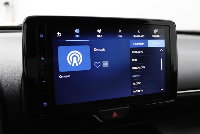 Toyota YARIS Cross 1.5 Hybrid Dynamic | Navigatie | Trekhaak | Keyless | Parkeercamera |