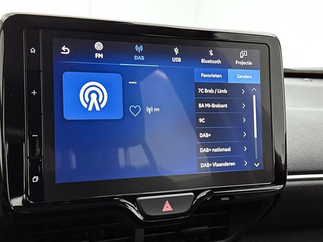 Toyota YARIS Cross 1.5 Hybrid Active | Apple CarPlay / Android Auto (Navigatie) | Verwarmde stoelen |