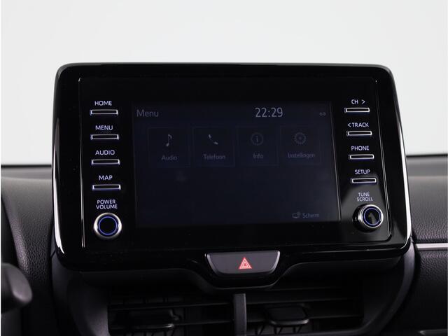 Toyota YARIS 1.5 Hybrid Dynamic | NL-Auto | Parkeercamera | Allseason banden | Cruise Control Adaptief | Keyless Entry/Start | 20-11 tammens