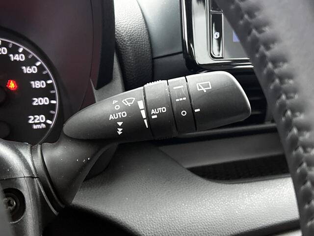 Toyota YARIS 1.5 Hybrid 115 Comfort ACC, Carplay, Camera