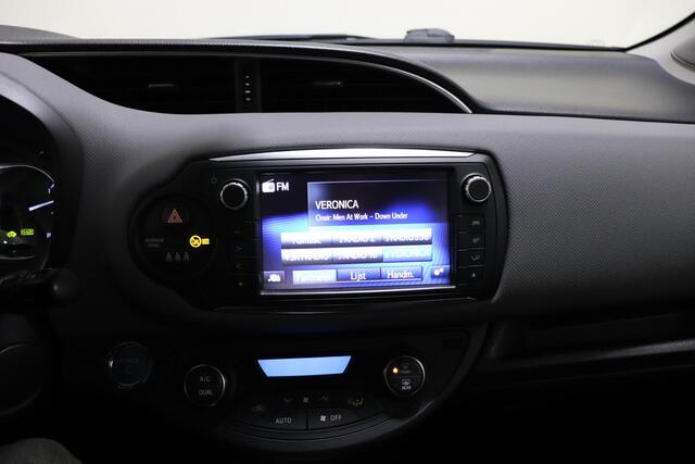 Toyota YARIS 1.5 Hybrid Trend, Lm velgen, NAVI, Cruise & Climate control, Camera!