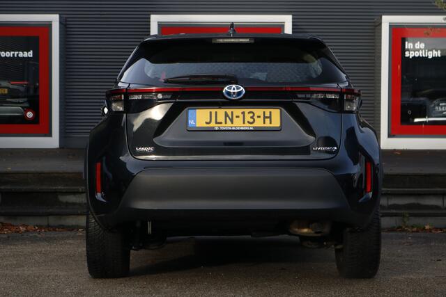 Toyota YARIS Cross 1.5 Hybrid Active All season banden | Car Play