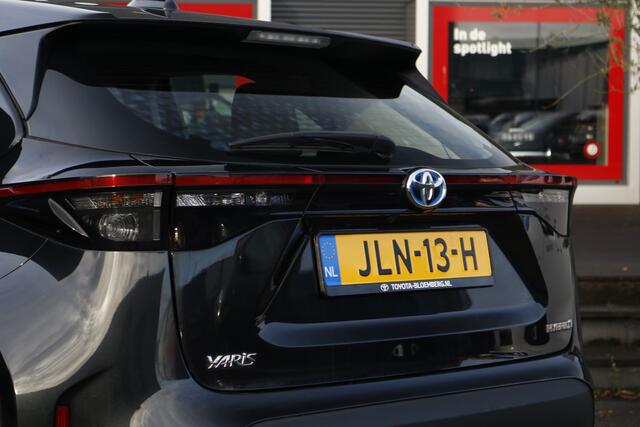 Toyota YARIS Cross 1.5 Hybrid Active All season banden | Car Play