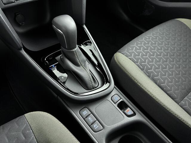 Toyota YARIS Cross 1.5 Hybrid Explore | Parkeersensoren | NL-Auto | Parkeercamera | Apple Carplay -/ Android Auto |