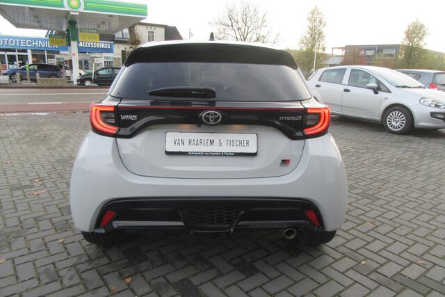 Toyota YARIS 1.5 Hybrid GR Sport Premium, Vol opties