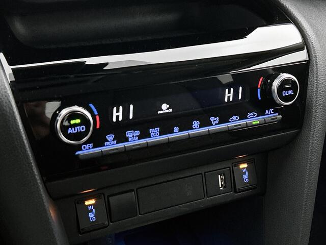 Toyota YARIS Cross 1.5 Hybrid Executive | Navigatie | JBL | BLS | Head-up |