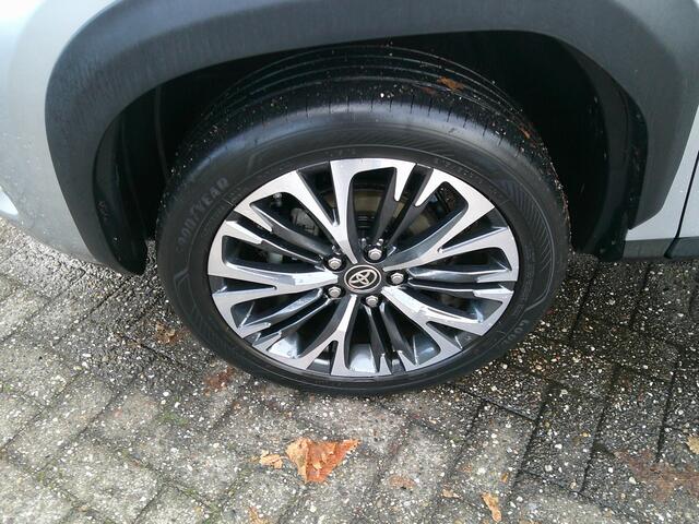 Toyota YARIS Cross 1.5 Hybrid Executive Trekhaak