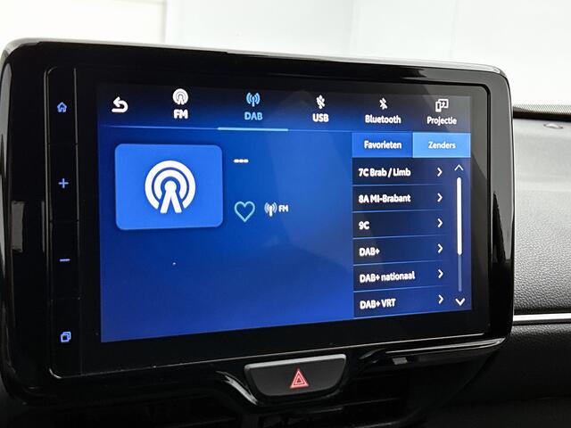 Toyota YARIS Cross 1.5 Hybrid Dynamic | Stoelverwarming | Dodehoeksensor | Achteruitrijcamera |