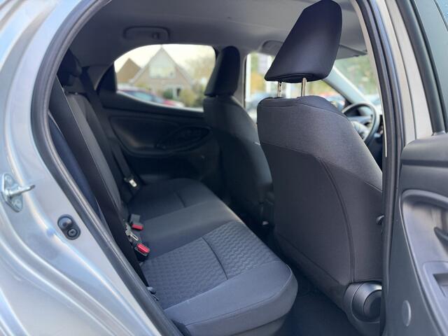 Toyota YARIS 1.5 Hybrid Dynamic Apple/Android, Camera, Keyless , All-in Rijklaarprijs