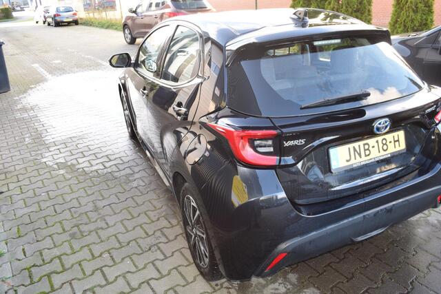 Toyota YARIS 1.5 Hybrid Dynamic
