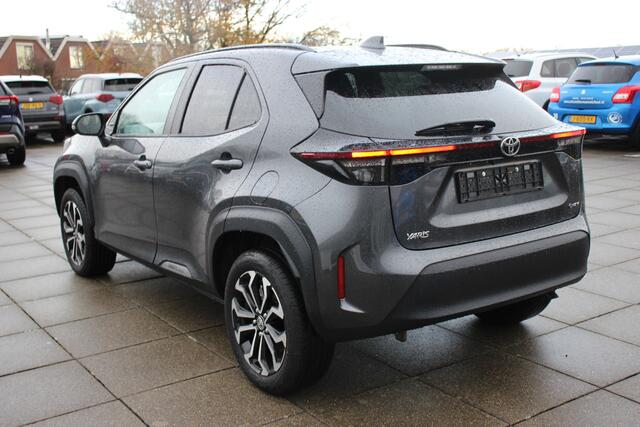Toyota YARIS Cross 1.5 Hybrid Dynamic | Parkeersensoren | Stoelverwarming | Inklapbare spiegels |