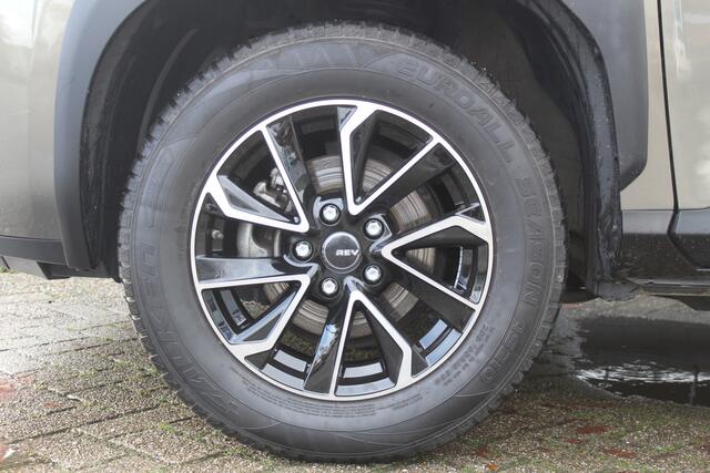 Toyota YARIS Cross 1.5 Hybrid Active Automaat All season banden l Adaptief cruise control l Navi l Apple/Android carplay l Armsteun l Elektrisch inklapbare buitenspiegels l Climate control l Achteruitrijcamera l VDL auto