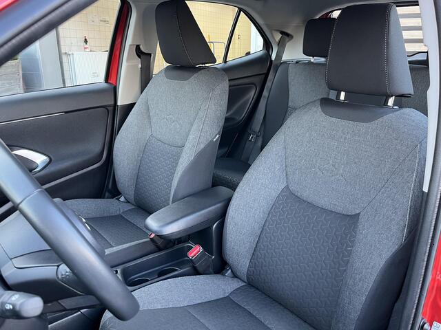 Toyota YARIS Cross 1.5 Hybrid Active Navigatie via Apple Carplay / Android Auto