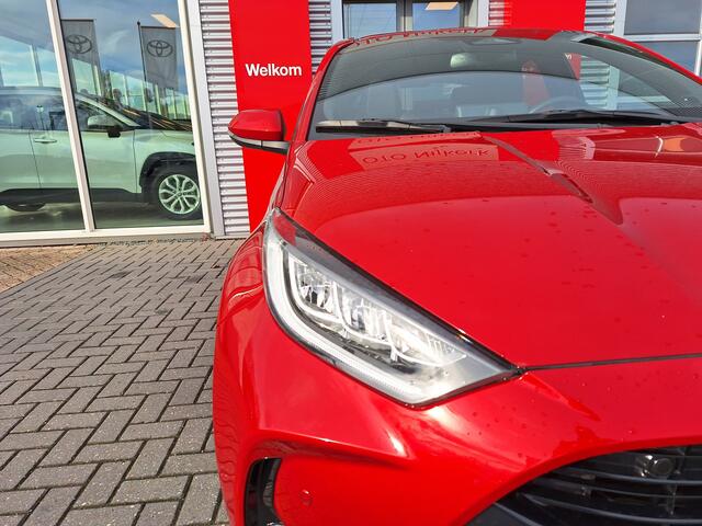 Toyota YARIS 1.5 Hybrid 130 Executive Limited met trekhaak